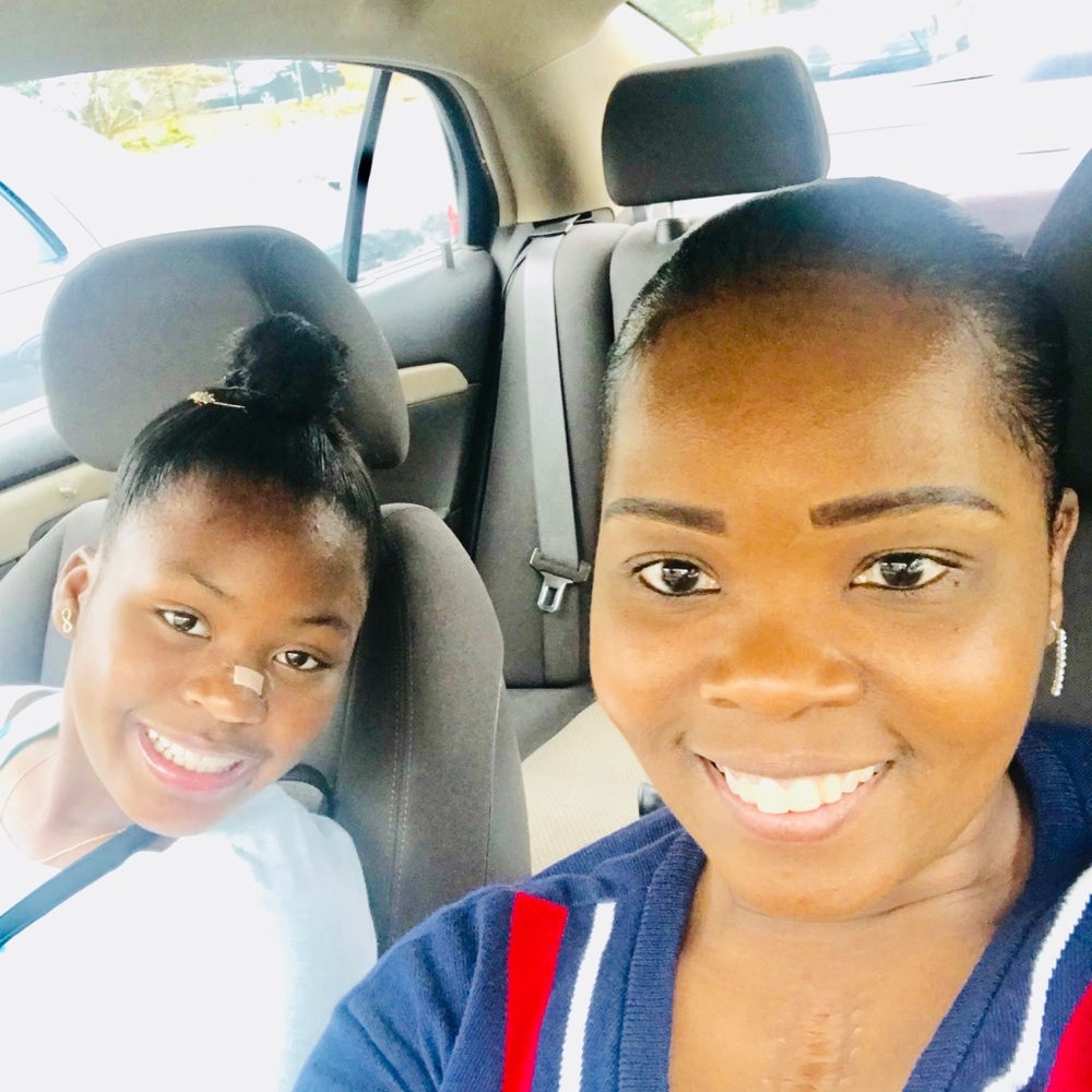 Meet your Posher, Lacrisa